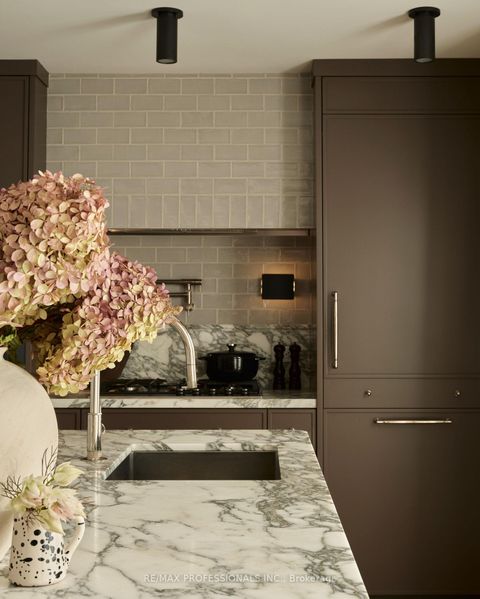 Photo 42 at 8 Glenn Murray Drive, Queensway, Toronto