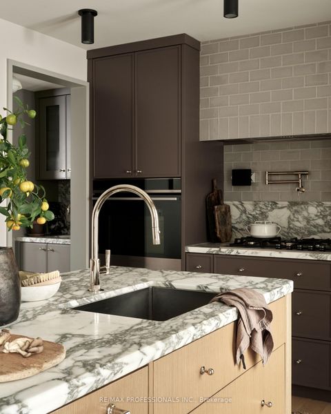 Photo 44 at 8 Glenn Murray Drive, Queensway, Toronto