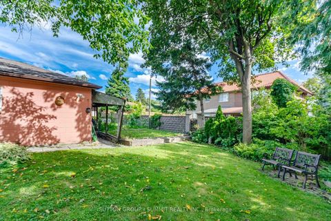 Photo 23 at 8 Woolton Crescent, Amesbury, Toronto