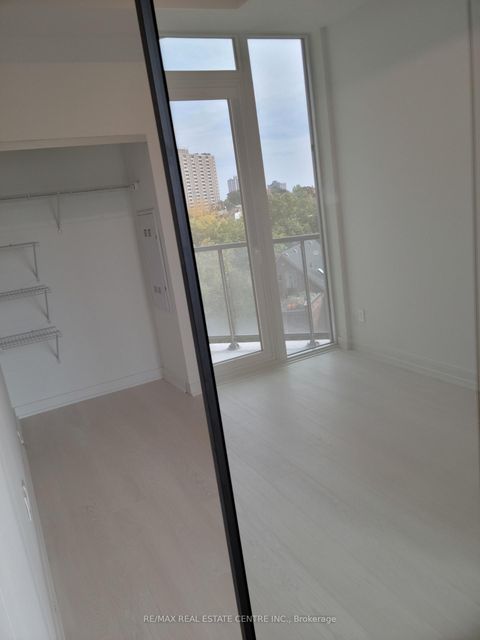 Photo 12 at 514 - 57 Brock Avenue, Roncesvalles, Toronto