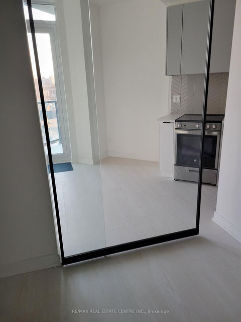 Photo 14 at 514 - 57 Brock Avenue, Roncesvalles, Toronto