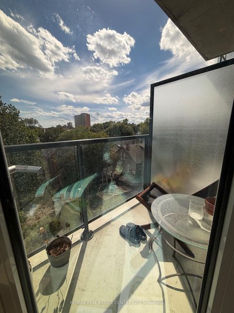 Photo 32 at 514 - 57 Brock Avenue, Roncesvalles, Toronto