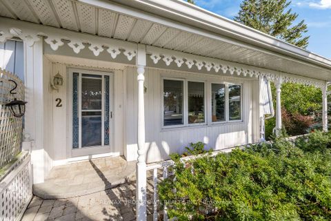 Photo 2 at 2 Tamarack Court, Rural Innisfil, Innisfil