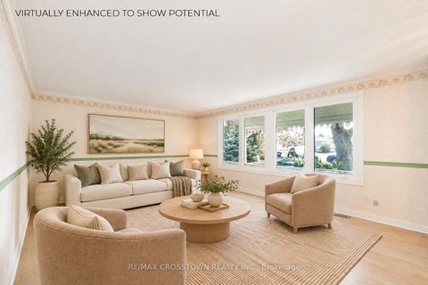 Photo 8 at 2 Tamarack Court, Rural Innisfil, Innisfil