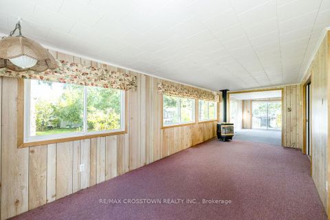 Photo 14 at 2 Tamarack Court, Rural Innisfil, Innisfil