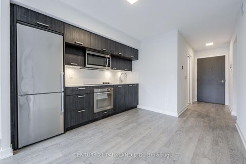 Photo 7 at 607 - 50 McCaul Street, Chinatown, Toronto