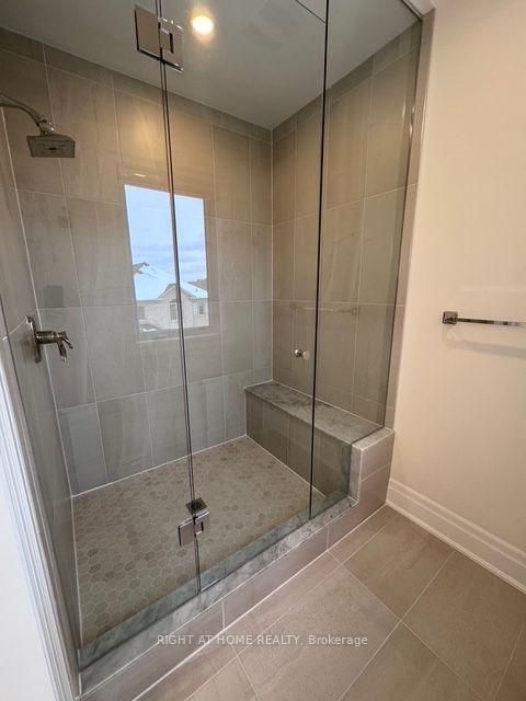 Photo 30 at 21 Casavant Court, Patterson, Vaughan