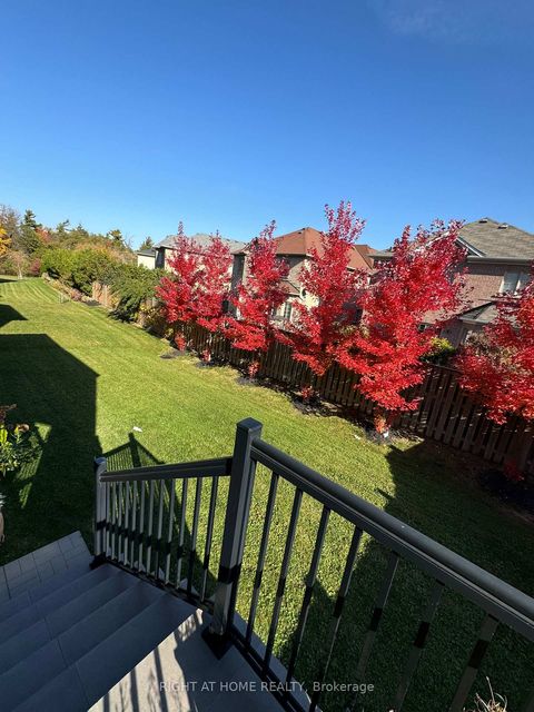 Photo 46 at 21 Casavant Court, Patterson, Vaughan