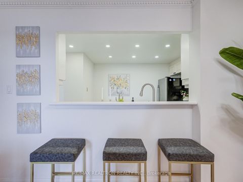 Photo 19 at 1708 - 88 Corporate Drive, Woburn, Toronto