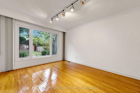 Photo 8 at 51 BESTVIEW Drive, Steeles, Toronto
