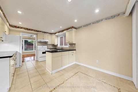 Photo 16 at 51 BESTVIEW Drive, Steeles, Toronto