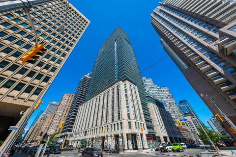 Photo 2 at 614 - 955 Bay Street, Bay Street Corridor, Toronto
