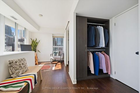 Photo 16 at 915 - 77 Lombard Street, Yonge Corridor, Toronto