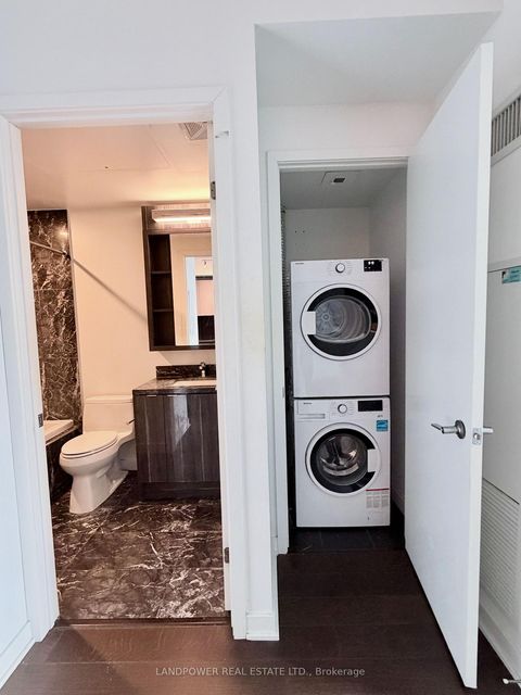 Photo 3 at 4107 - 115 Blue Jays Way, Waterfront Communities C1, Toronto