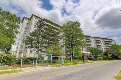 Photo 2 at 411 - 80 Grandravine Drive, York University Heights, Toronto