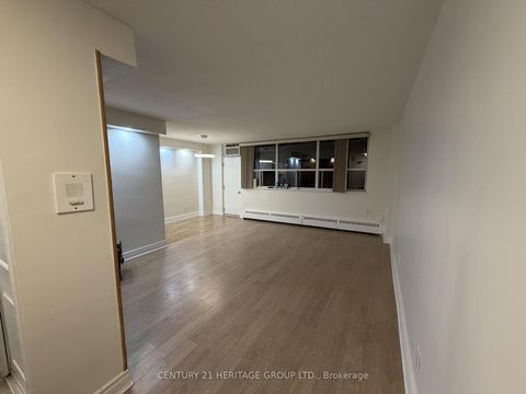 Photo 5 at 411 - 80 Grandravine Drive, York University Heights, Toronto