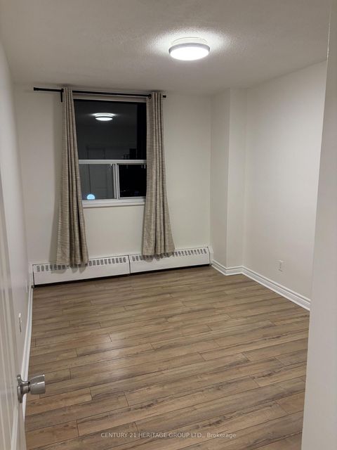 Photo 13 at 411 - 80 Grandravine Drive, York University Heights, Toronto