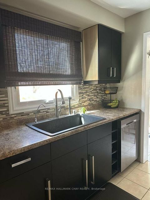Photo 11 at 61 Carruthers Crescent, Grove East, Barrie