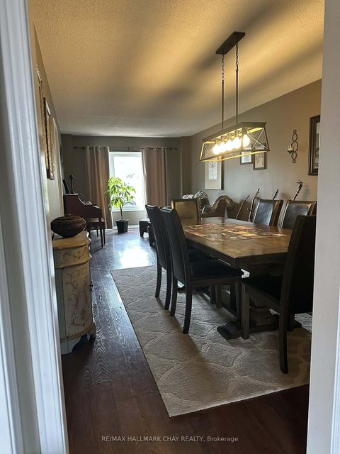 Photo 14 at 61 Carruthers Crescent, Grove East, Barrie