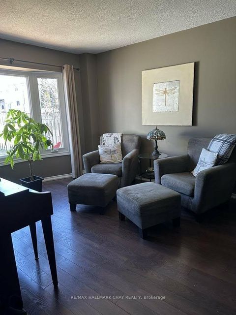 Photo 16 at 61 Carruthers Crescent, Grove East, Barrie