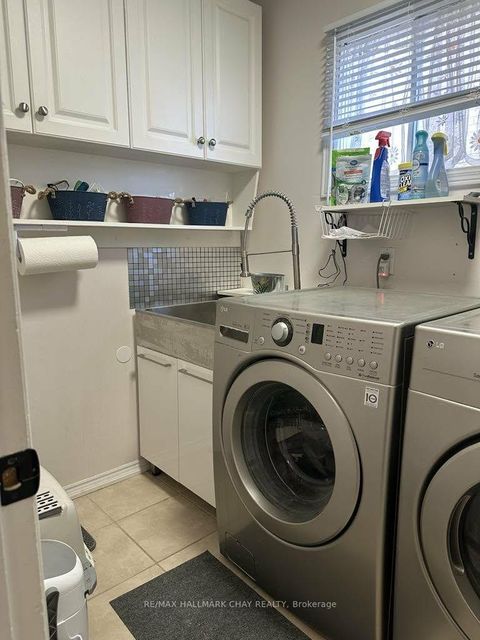Photo 22 at 61 Carruthers Crescent, Grove East, Barrie