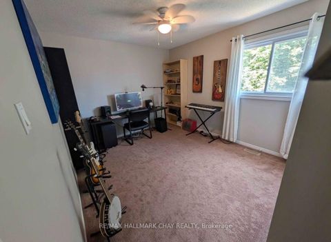 Photo 33 at 61 Carruthers Crescent, Grove East, Barrie
