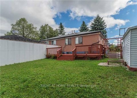 Photo 1 at 52 Bakerton Drive, Woburn, Toronto