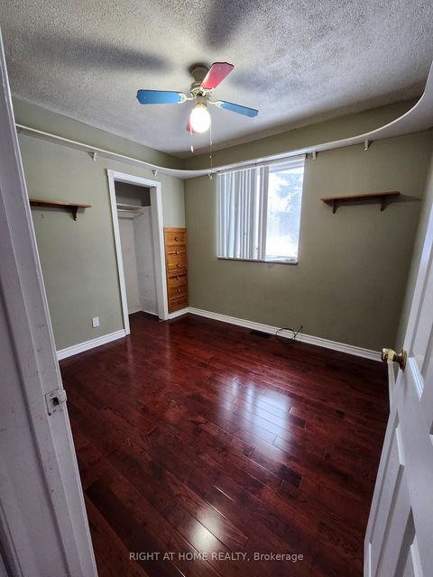 Photo 5 at 52 Bakerton Drive, Woburn, Toronto