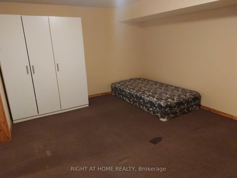 Photo 13 at 52 Bakerton Drive, Woburn, Toronto