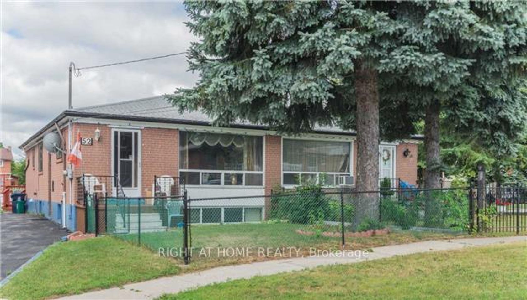 52 Bakerton Drive, Woburn, Toronto 