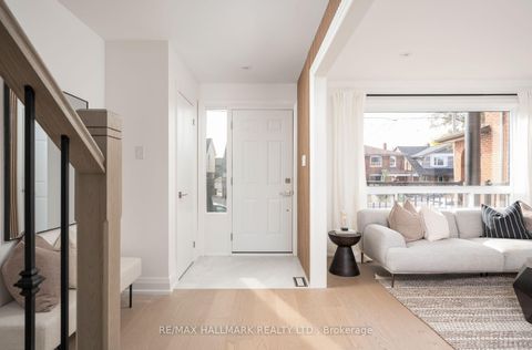 Photo 2 at 226 Mortimer Avenue, East York, Toronto