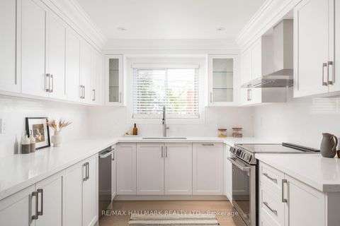 Photo 14 at 226 Mortimer Avenue, East York, Toronto