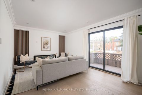 Photo 17 at 226 Mortimer Avenue, East York, Toronto