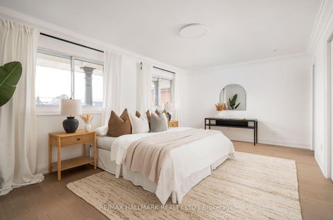 Photo 21 at 226 Mortimer Avenue, East York, Toronto