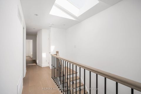 Photo 26 at 226 Mortimer Avenue, East York, Toronto
