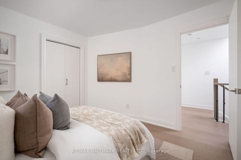 Photo 28 at 226 Mortimer Avenue, East York, Toronto