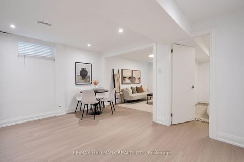 Photo 39 at 226 Mortimer Avenue, East York, Toronto