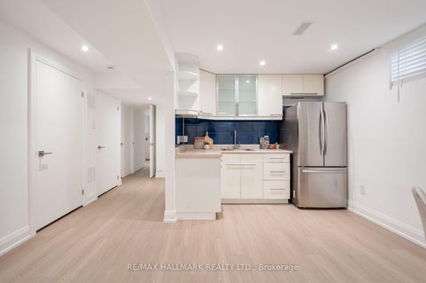 Photo 40 at 226 Mortimer Avenue, East York, Toronto