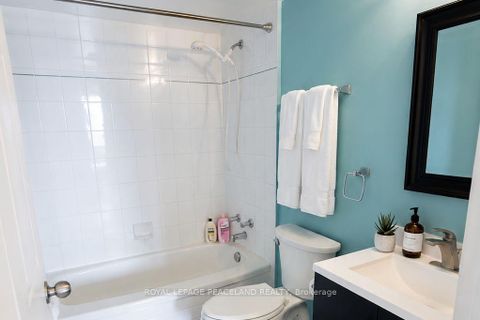 Photo 10 at 1909 - 80 Alton Towers Circle, Milliken, Toronto