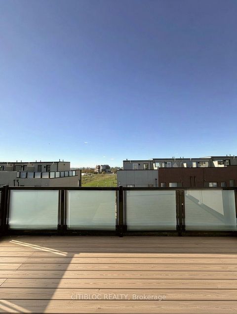 Photo 16 at 22 Sarah Jackson Crescent, CFB, Toronto