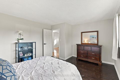 Photo 19 at 44 Bronte Crescent, Letitia Heights, Barrie