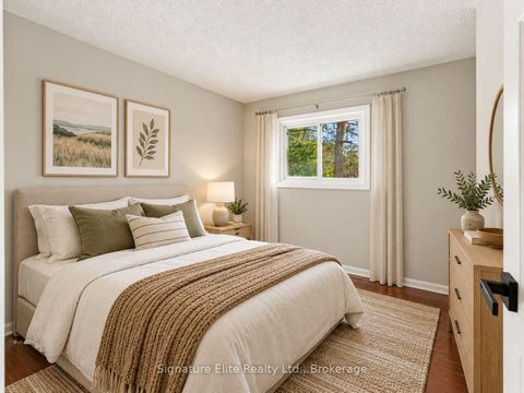 Photo 20 at 44 Bronte Crescent, Letitia Heights, Barrie