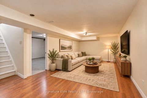 Photo 30 at 44 Bronte Crescent, Letitia Heights, Barrie
