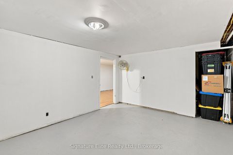 Photo 36 at 44 Bronte Crescent, Letitia Heights, Barrie