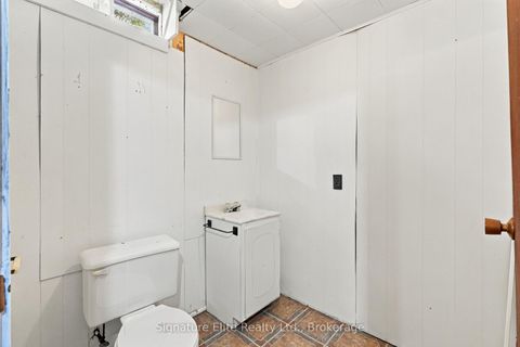 Photo 38 at 44 Bronte Crescent, Letitia Heights, Barrie