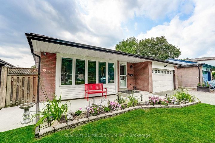 Photo 2 at 72 Glebe Crescent, Northgate, Brampton
