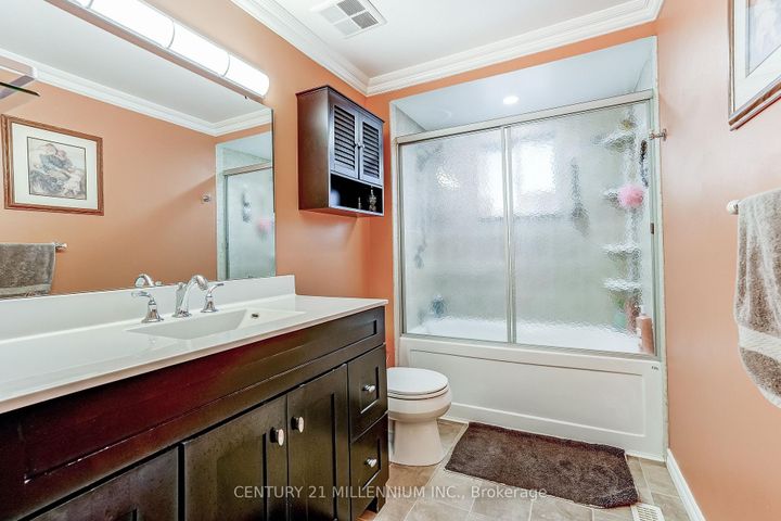 Photo 15 at 72 Glebe Crescent, Northgate, Brampton