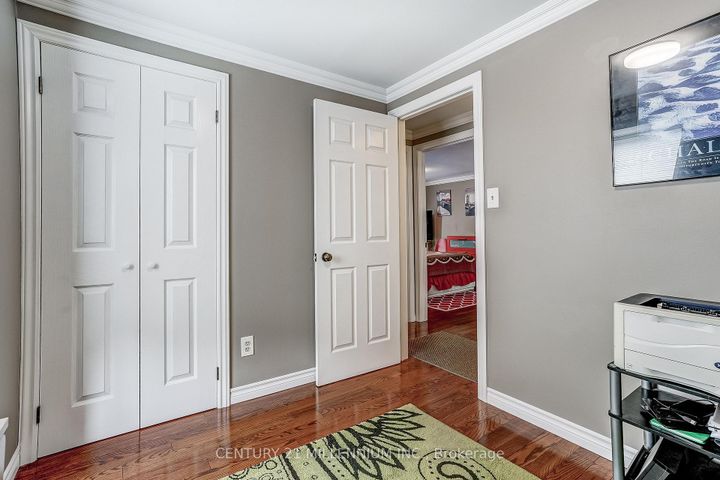 Photo 17 at 72 Glebe Crescent, Northgate, Brampton