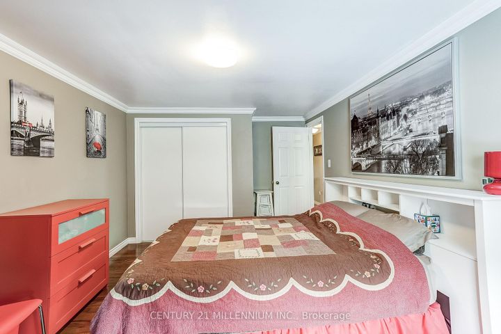 Photo 24 at 72 Glebe Crescent, Northgate, Brampton
