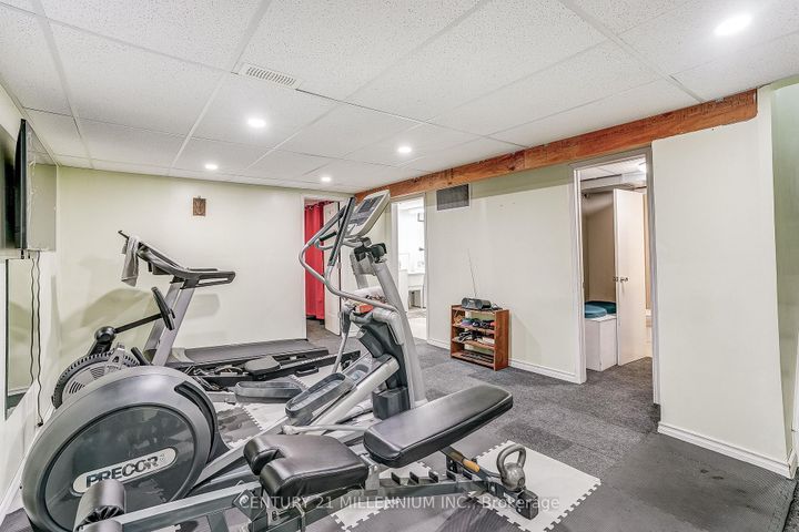 Photo 25 at 72 Glebe Crescent, Northgate, Brampton